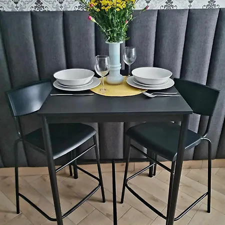 Samo Centrum, Pkp, Pks Apartment